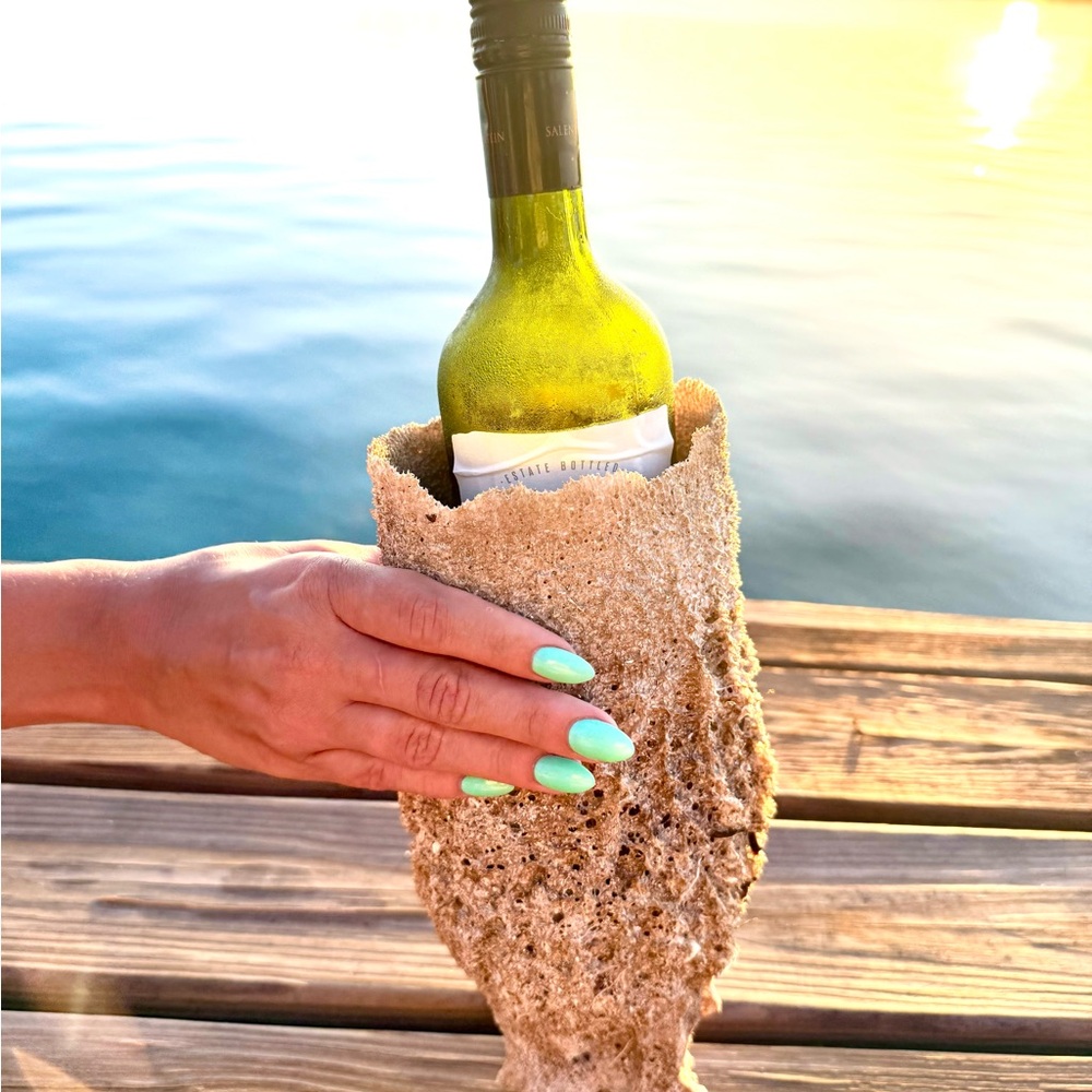 Amazing Rare “Wine Bottle” Sea Sponge Vase Key West Beach Coastal Ocean Decor